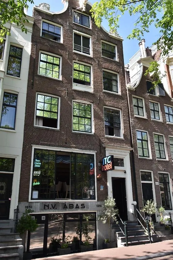 Centraal Verblijven bij Electric Ladyland: 4 Hotels Vergeleken