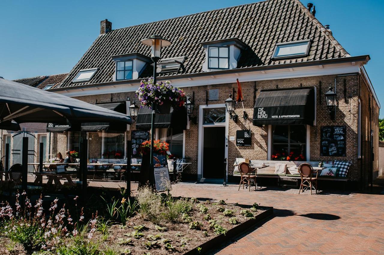 Centraal Slapen bij de Westerlichttoren: 4 Hotels Vergeleken